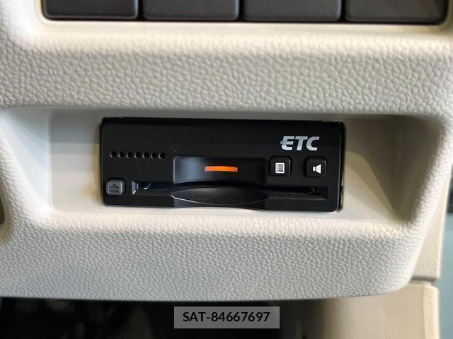 Suzuki WAGON R 2019-11 8817643-5