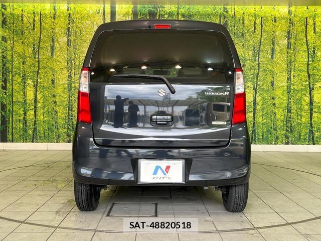 Suzuki WAGON R 2014-08 8817652-13