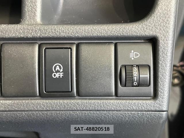 Suzuki WAGON R 2014-08 8817652-4