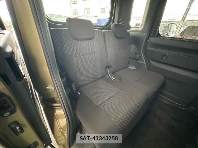 Daihatsu WAKE 2022-09 8814421-13
