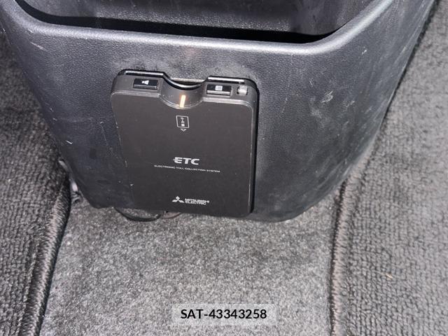 Daihatsu WAKE 2022-09 8814421-6