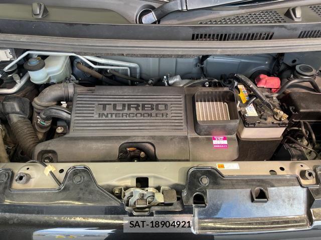 Daihatsu WAKE 2017-03 8817576-17