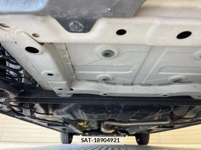 Daihatsu WAKE 2017-03 8817576-18