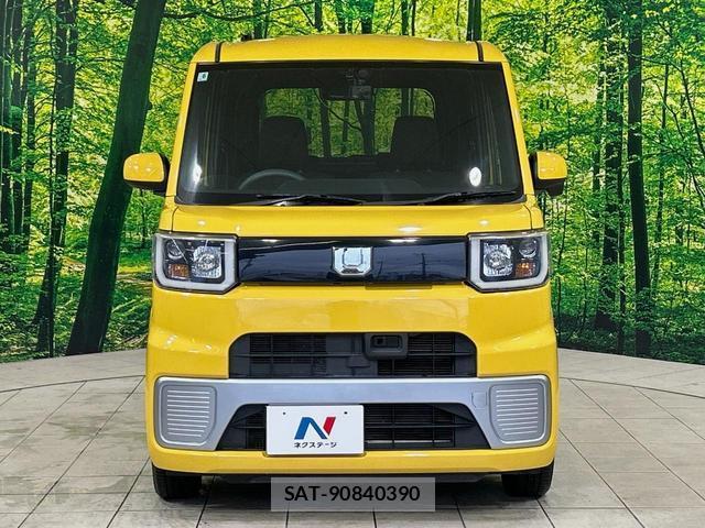 Daihatsu WAKE 2015-06 8817597-13