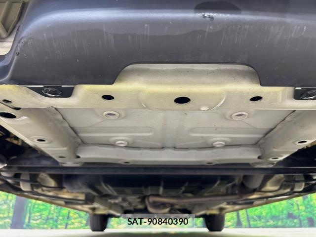 Daihatsu WAKE 2015-06 8817597-18