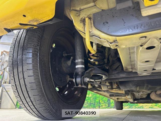 Daihatsu WAKE 2015-06 8817597-19