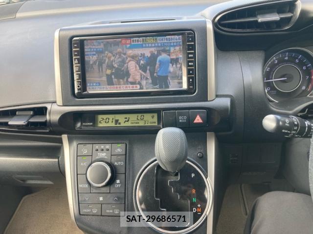 Toyota WISH 2009-11 8812395-8
