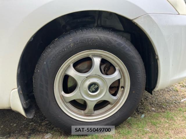 Toyota WISH 2003-09 8812430-2