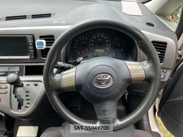 Toyota WISH 2003-09 8812430-9