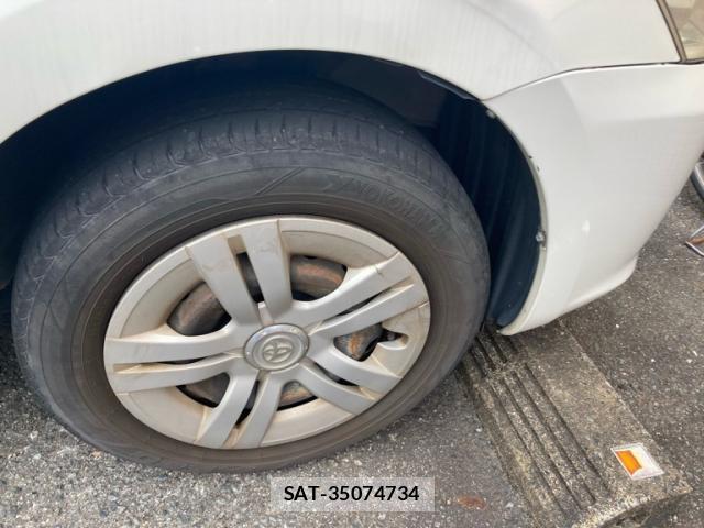 Toyota WISH 2004-02 8813518-4