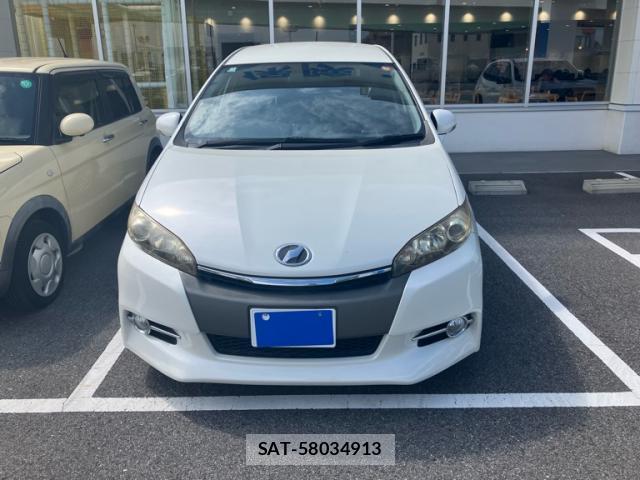 Toyota WISH 2012-11 8813590-0