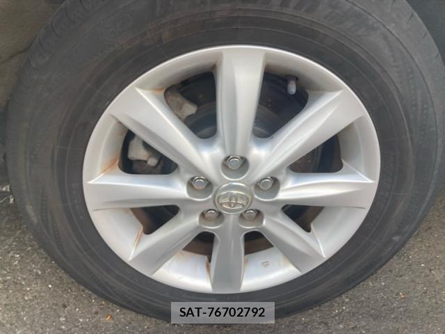 Toyota WISH 2010-05 8813919-12