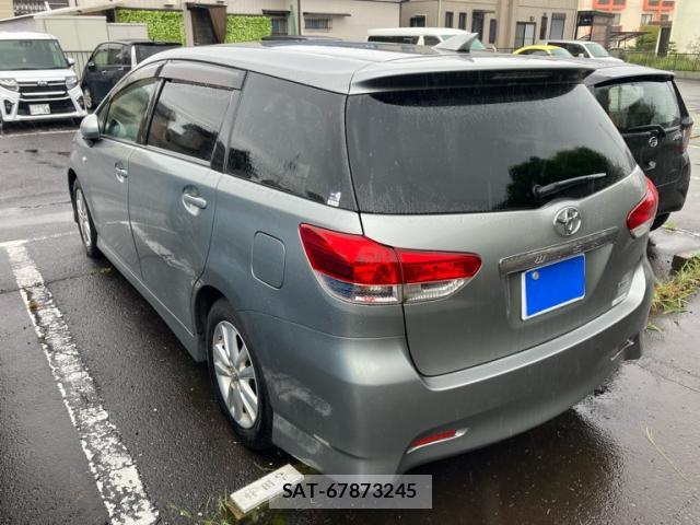 Toyota WISH 2009-11 8816374-13