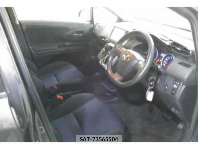 Toyota WISH 2013-10 8816654-2