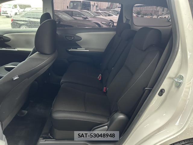 Toyota WISH 2009-09 8817433-11