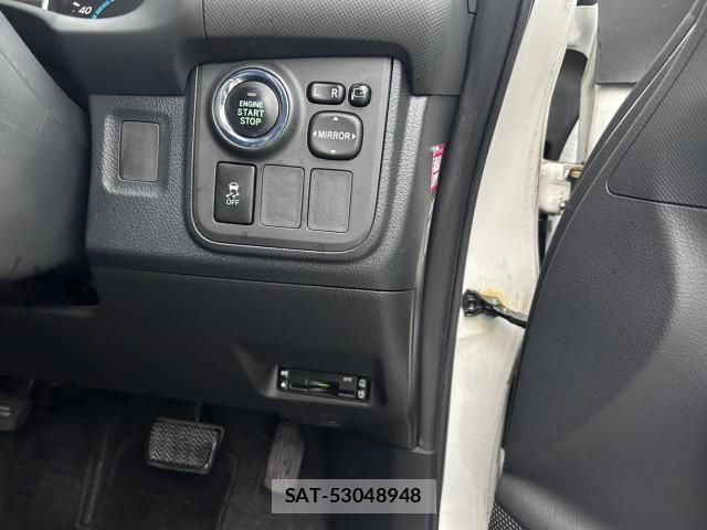 Toyota WISH 2009-09 8817433-16