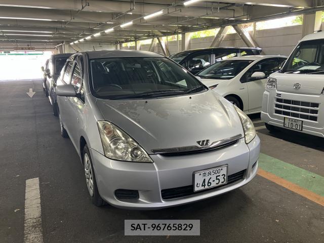 Toyota WISH 2004-11 8817729-4