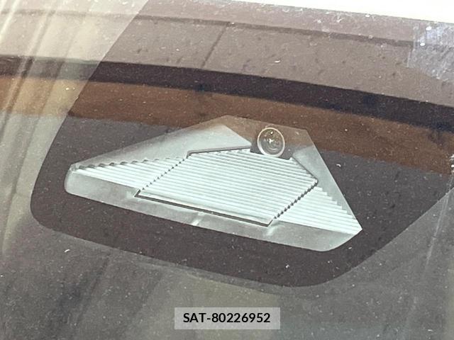 Honda WR-V 2025-05 8817378-4