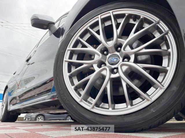 Subaru WRX S4 2015-12 8814367-2