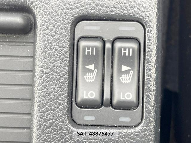 Subaru WRX S4 2015-12 8814367-7