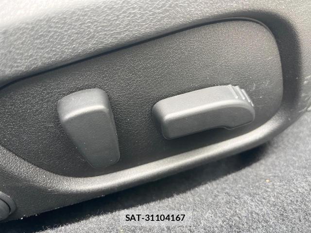 Subaru WRX S4 2017-09 8814504-9