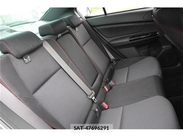 Subaru WRX S4 2017-08 8815665-18