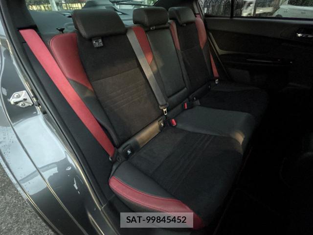 Subaru WRX STI 2019-10 8813132-11
