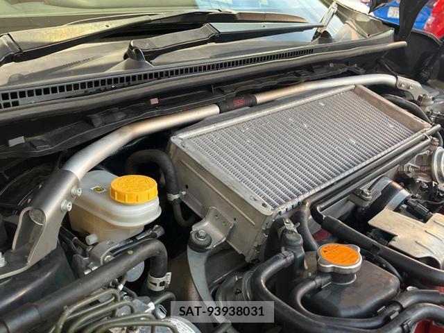 Subaru WRX STI 2019-04 8813137-4