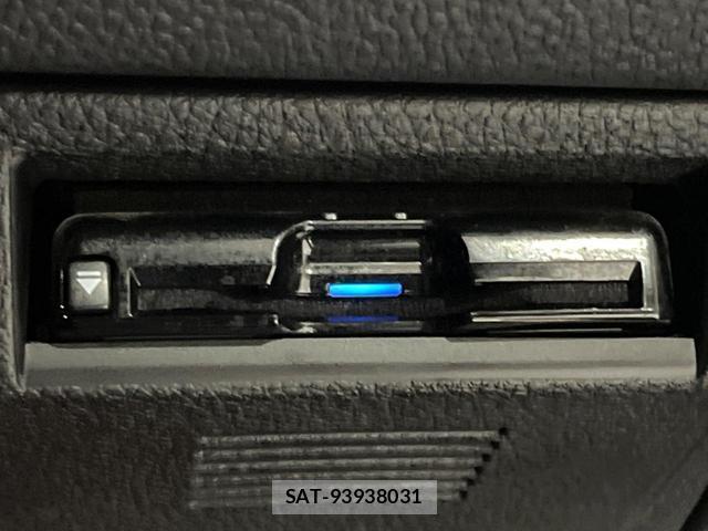 Subaru WRX STI 2019-04 8813137-7