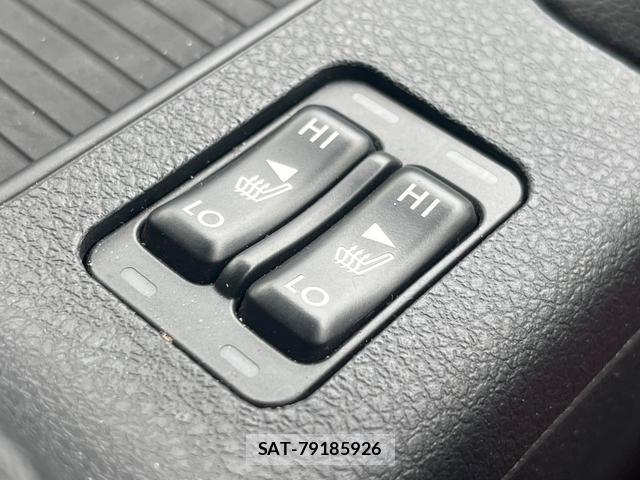 Subaru WRX STI 2019-02 8814501-7