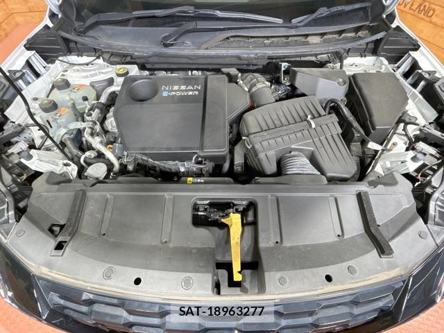 Nissan X-TRAIL 2023-10 8812206-18