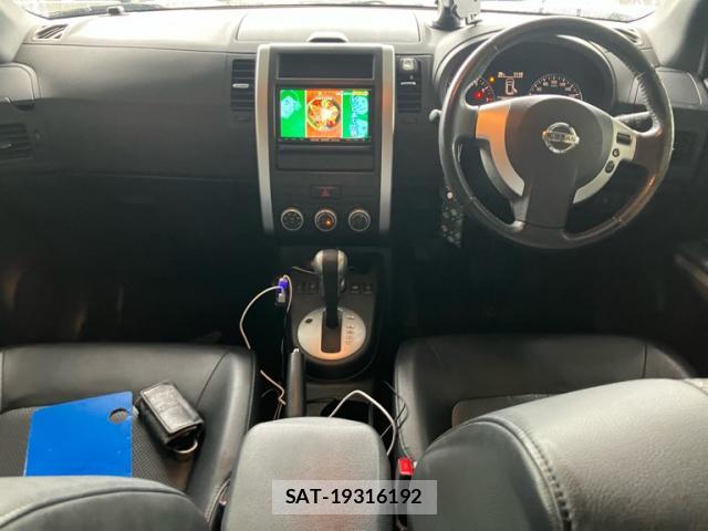 Nissan X-TRAIL 2013-11 8812213-6