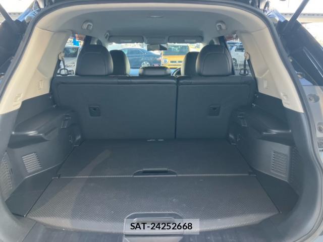 Nissan X-TRAIL 2014-07 8812421-10