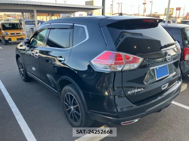 Nissan X-TRAIL 2014-07 8812421-13