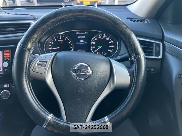 Nissan X-TRAIL 2014-07 8812421-5