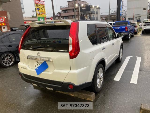 Nissan X-TRAIL 2011-06 8813341-1