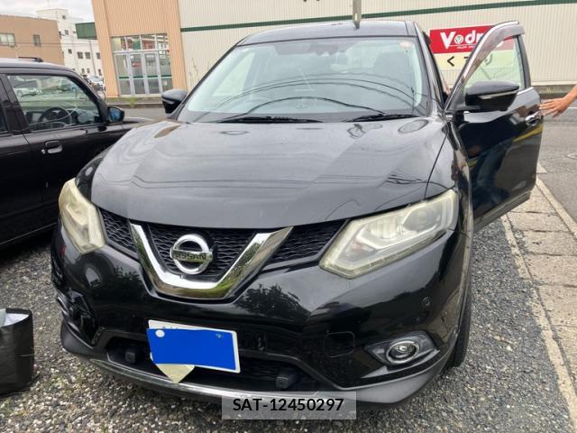 Nissan X-TRAIL 2014-01 8813450-0