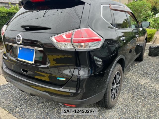 Nissan X-TRAIL 2014-01 8813450-13