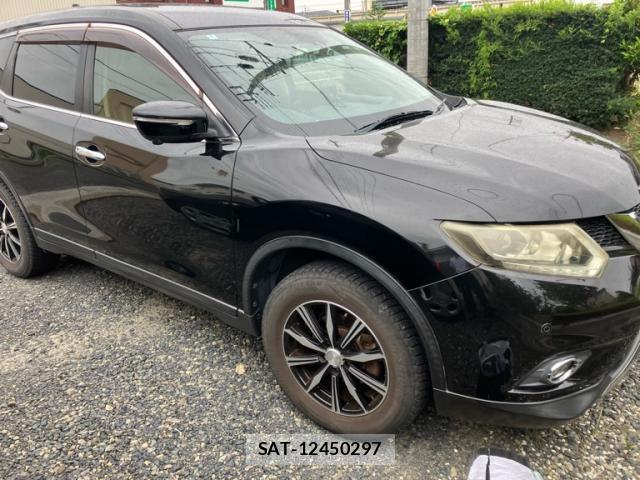 Nissan X-TRAIL 2014-01 8813450-2