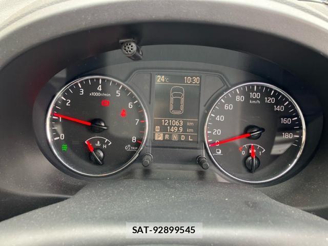 Nissan X-TRAIL 2012-02 8813503-10