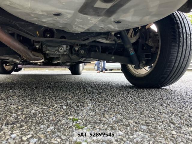 Nissan X-TRAIL 2012-02 8813503-12