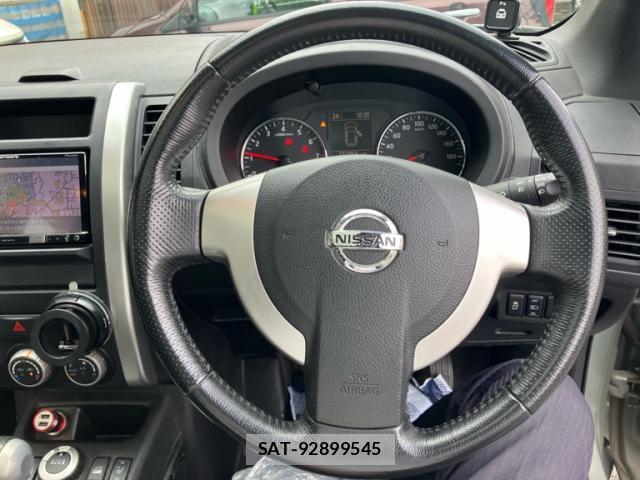 Nissan X-TRAIL 2012-02 8813503-8