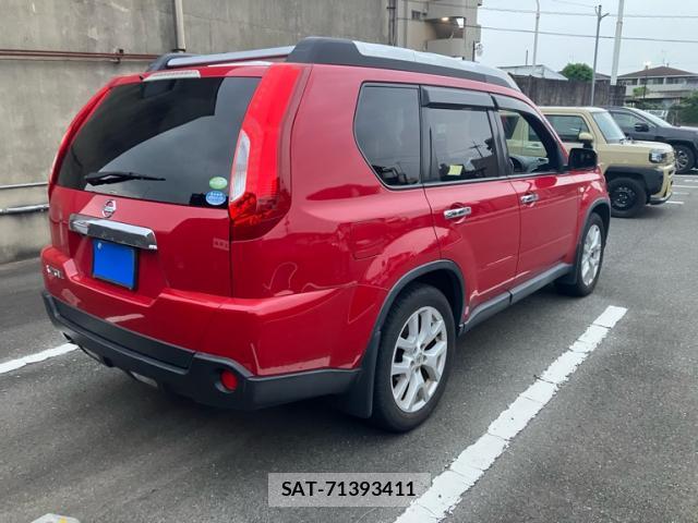 Nissan X-TRAIL 2012-07 8813555-4