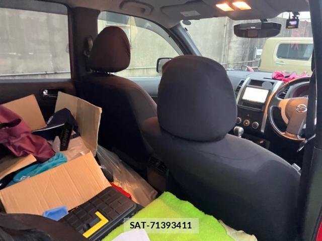 Nissan X-TRAIL 2012-07 8813555-9