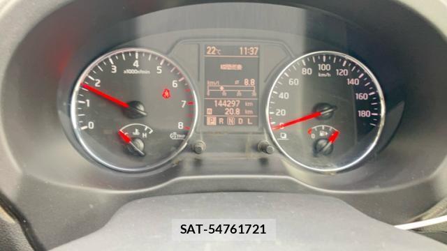 Nissan X-TRAIL 2012-09 8813558-16