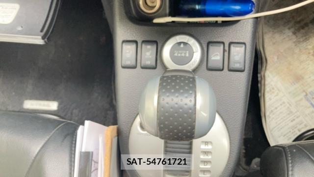 Nissan X-TRAIL 2012-09 8813558-18