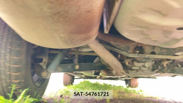 Nissan X-TRAIL 2012-09 8813558-9