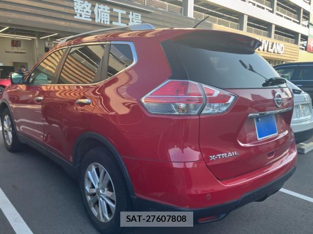 Nissan X-TRAIL 2014-12 8813619-13