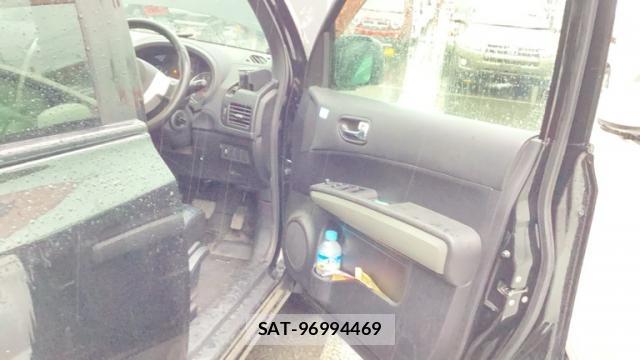 Nissan X-TRAIL 2011-07 8813678-7