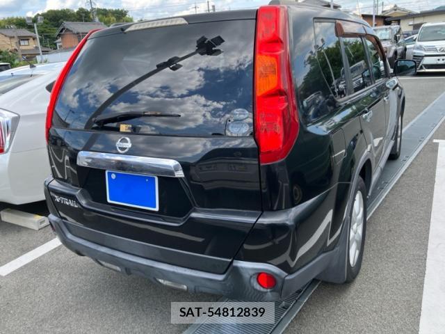 Nissan X-TRAIL 2010-03 8813843-1
